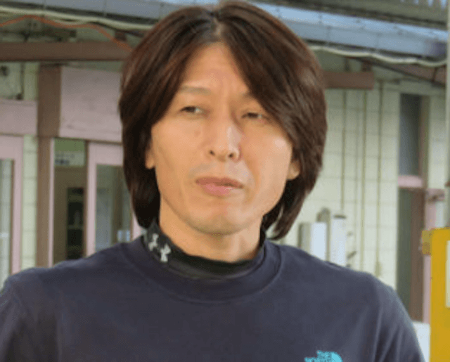 山崎小葉音 父親