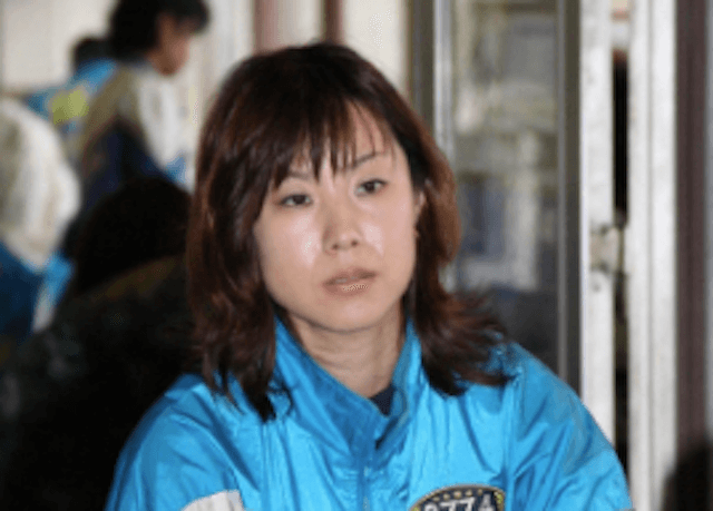 山崎小葉音母親