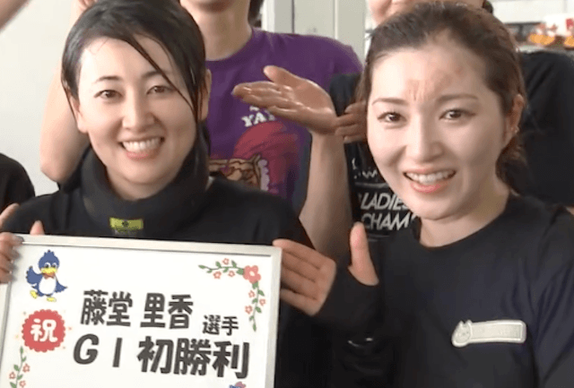 西橋奈未 藤堂里香