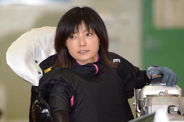 小野生奈の日高逸子