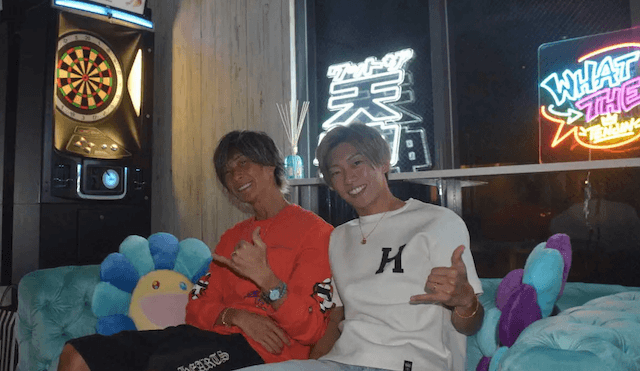 バー「What The Tenjin」